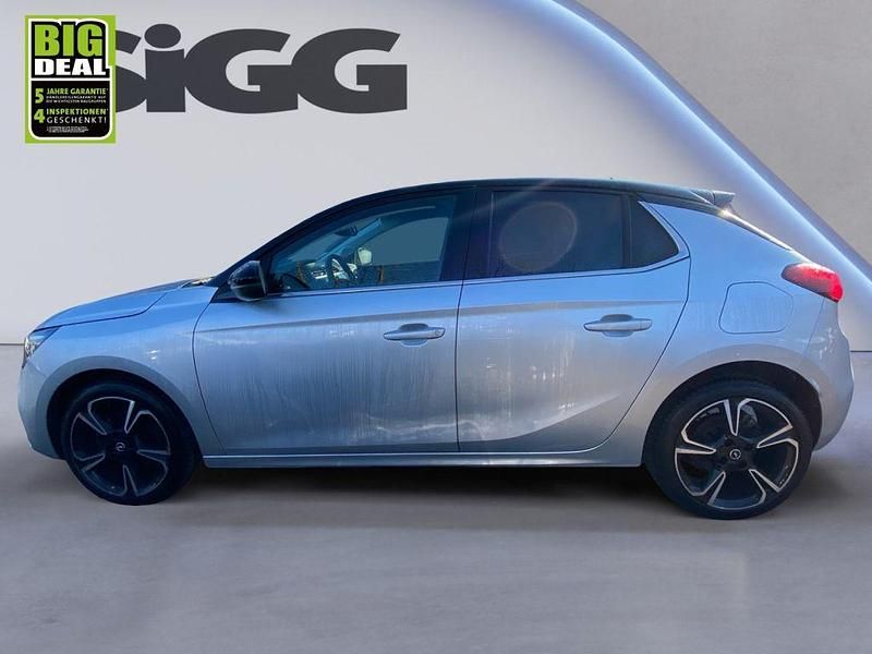 Gebraucht Opel Corsa Elegance 101 PS (74 kW) 2022 Aluminium silb/kristall silb (metallic) Kleinwagen