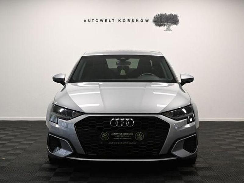 Gebraucht Audi A3 Advanced Plus 116 PS (85 kW) 2022 Silber Limousine