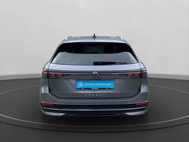 Usata VW Passat Elegance 110 CV (80 kW) 2024 Grigio Station wagon