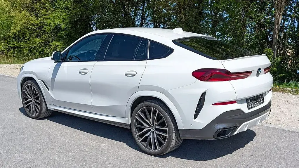 Gebraucht BMW X6 M50 Performance 400 PS (294 kW) 2020 Weiß SUV