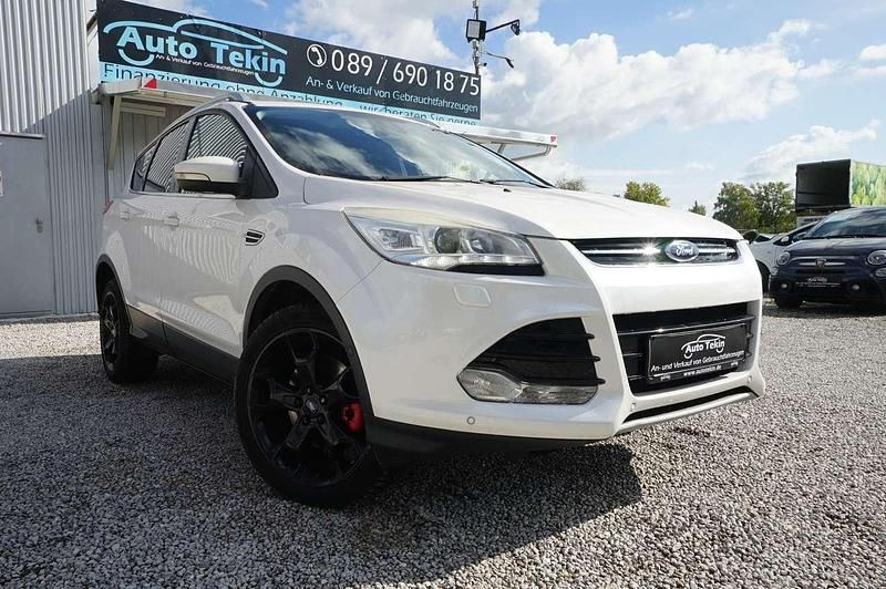 Weiß Gebraucht 2014 Ford Kuga Titanium SUV | 11.950 € (Fairer Preis) - Bild 1/3