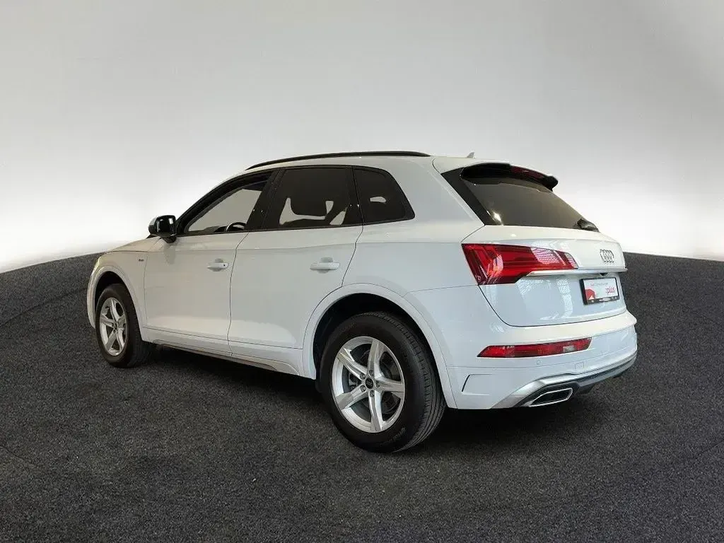 Gebraucht Audi Q5 Ambiente 204 PS (150 kW) 2023 Gletscherweiß metallic SUV