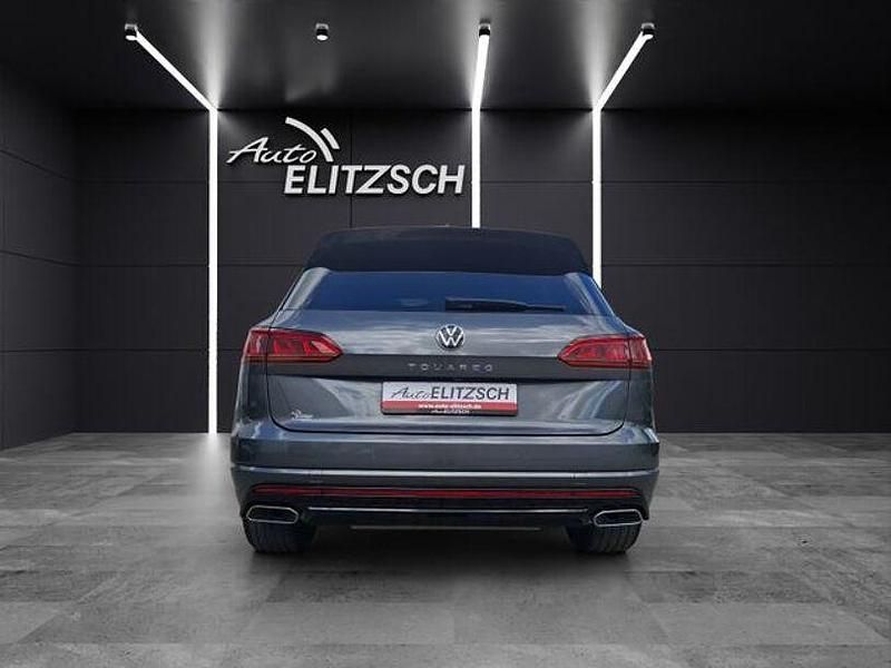 Gebraucht VW Touareg R-line 286 PS (210 kW) 2022 Grau SUV
