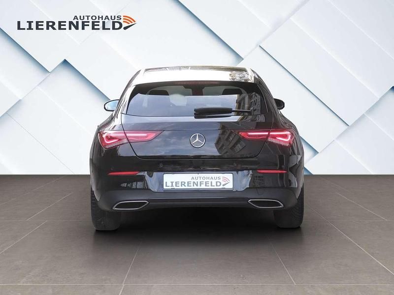 Gebraucht Mercedes CLA180 136 PS (100 kW) 2021 Nachtschwarz  unilack Limousine