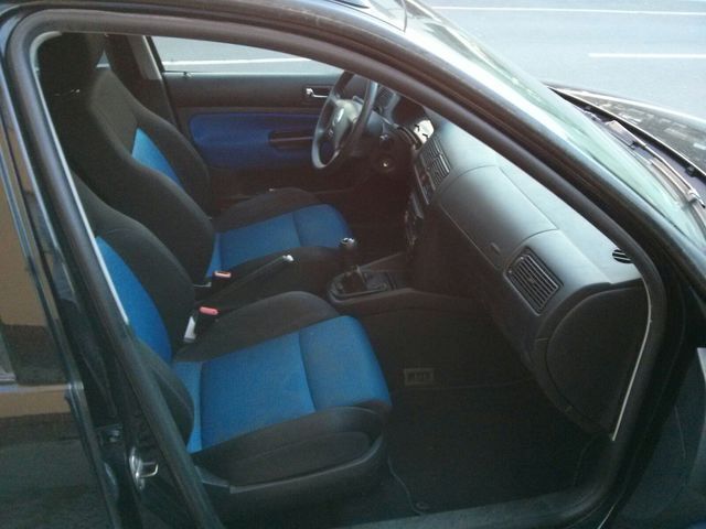 Gebraucht VW Golf IV 101 PS (74 kW) 2003 Schwarz Kombi