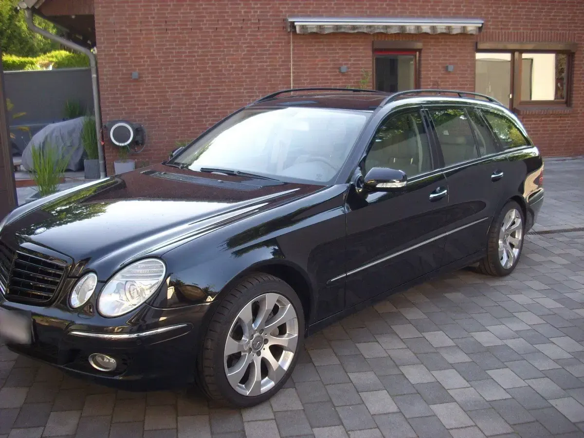 Gebraucht Mercedes E430 430 PS (316 kW) 2007 Schwarz Kombi