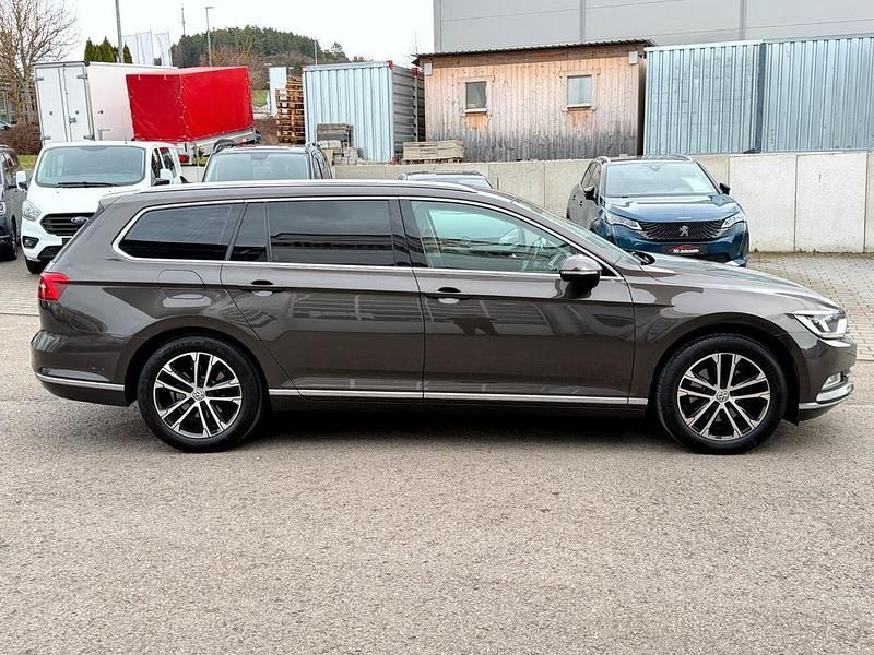 Gebraucht VW Passat Highline 190 PS (139 kW) 2017 Schwarz Kombi