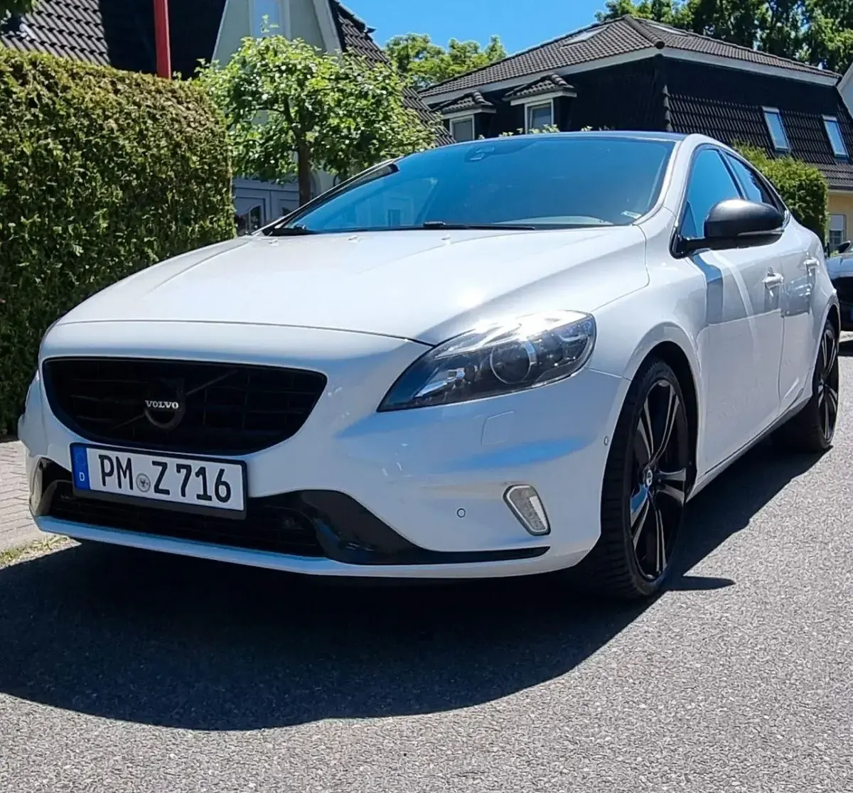 Gebraucht Volvo V40 R-Design 245 PS (180 kW) 2016 Weiß Coupé