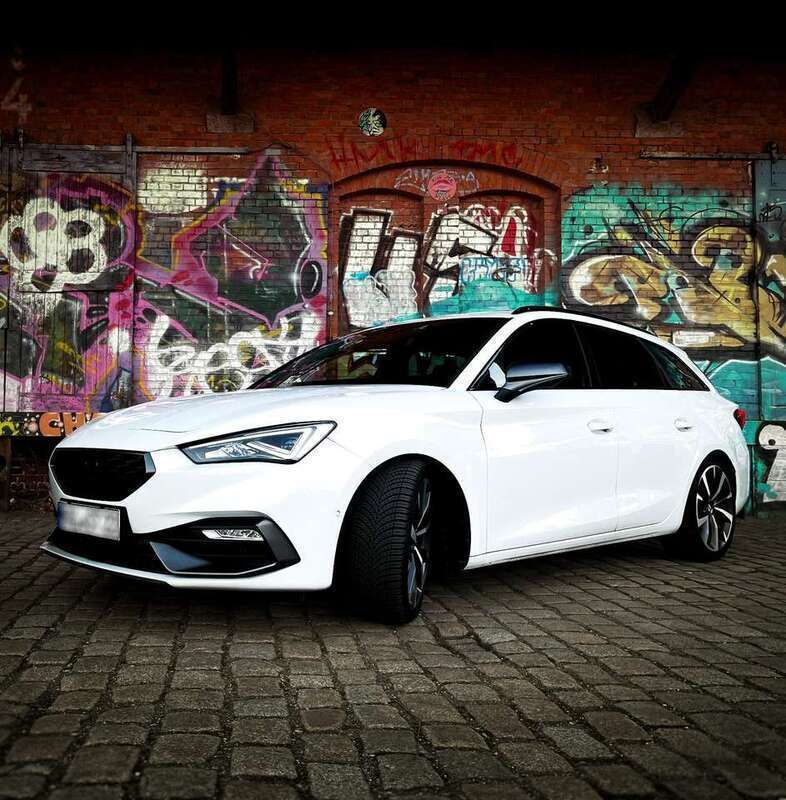 Weiß Gebraucht 2020 Seat Leon FR Kombi | 21.900 € (Etwas zu teuer) - Bild 1/4