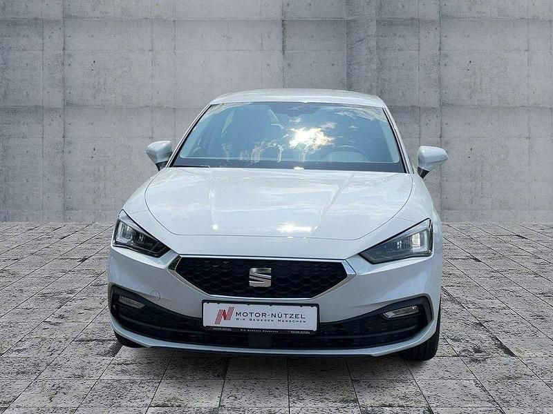 Gebraucht Seat Leon 150 PS (110 kW) 2026 Weiß Limousine