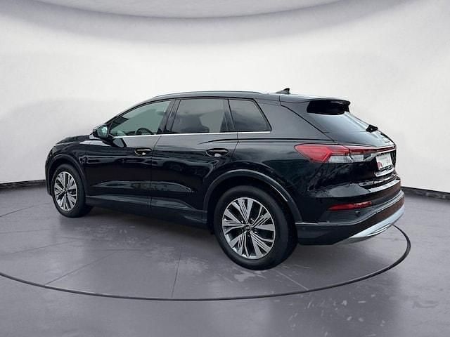 Gebraucht Audi Q4 e-tron Ambiente 150 kW (204 PS) 2023 Schwarz SUV
