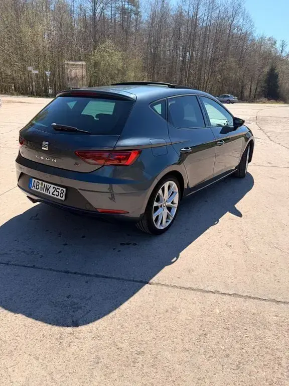 Gebraucht Seat Leon FR 150 PS (110 kW) 2020 Grau Limousine