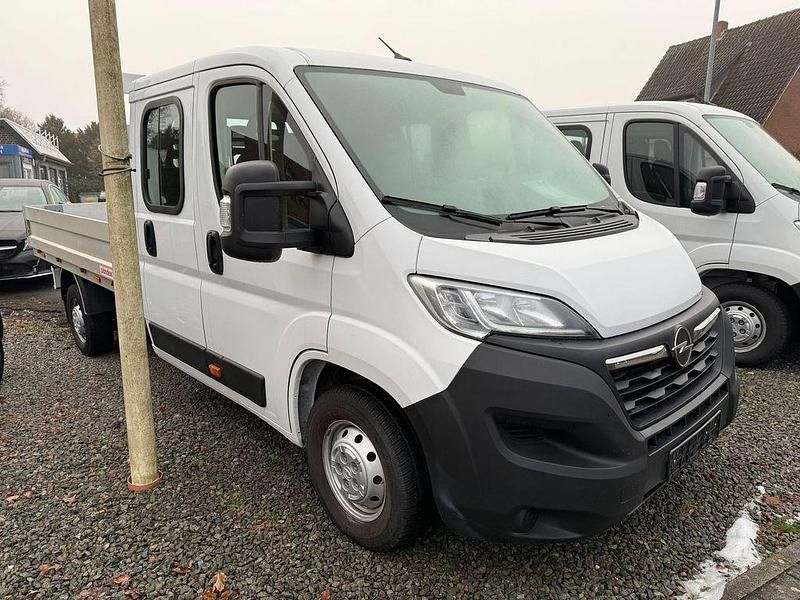 Gebraucht Opel Movano Selection 140 PS (102 kW) 2023 Casabl/arctic/eisweiss/kaolin Van