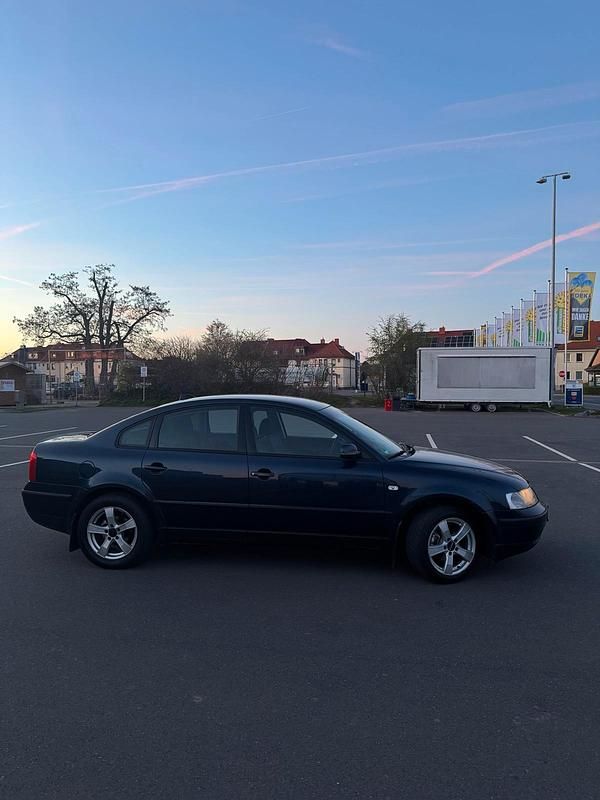 Gebraucht VW Passat 1998 Blau Coupé