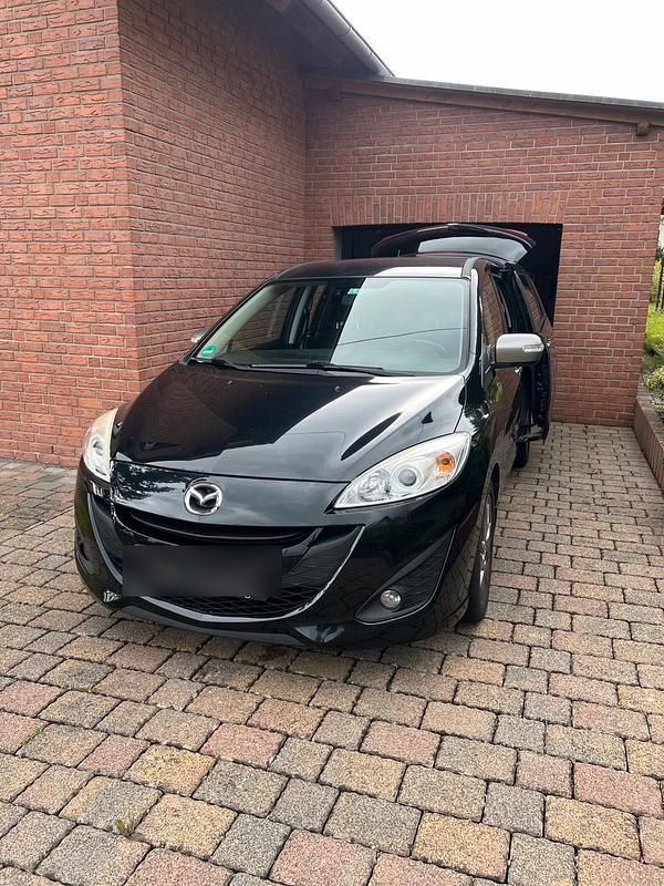 Schwarz Gebraucht 2015 Mazda 5 Van / Kleinbus | 5.645 € (Guter Preis) - Bild 1/4