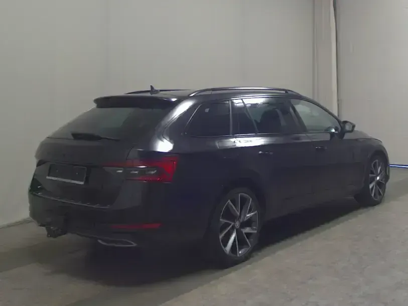 Gebraucht Skoda Superb SportLine 218 PS (160 kW) 2020 Schwarz Kombi