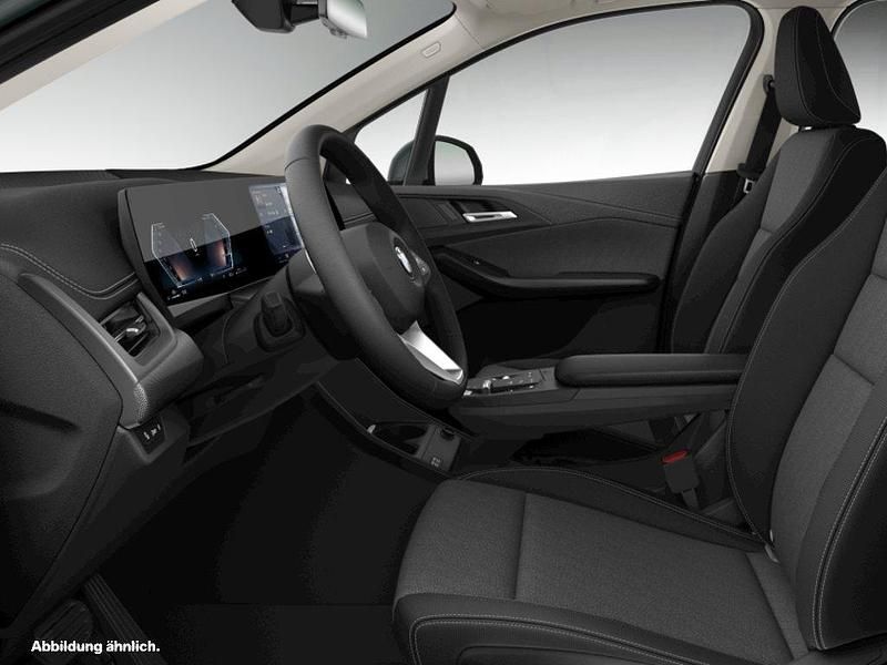 Gebraucht BMW 220 Active Tourer 150 PS (110 kW) 2025 Grau Van / Kleinbus
