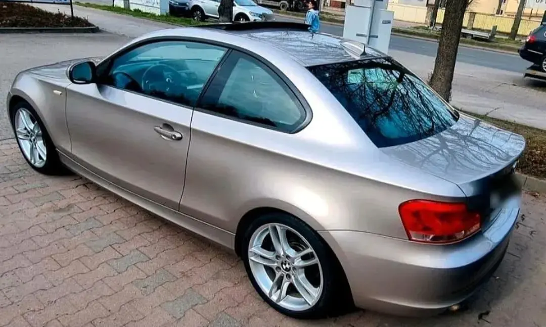Gebraucht BMW 120 Coupé 170 PS (125 kW) 2012 Grau Coupé