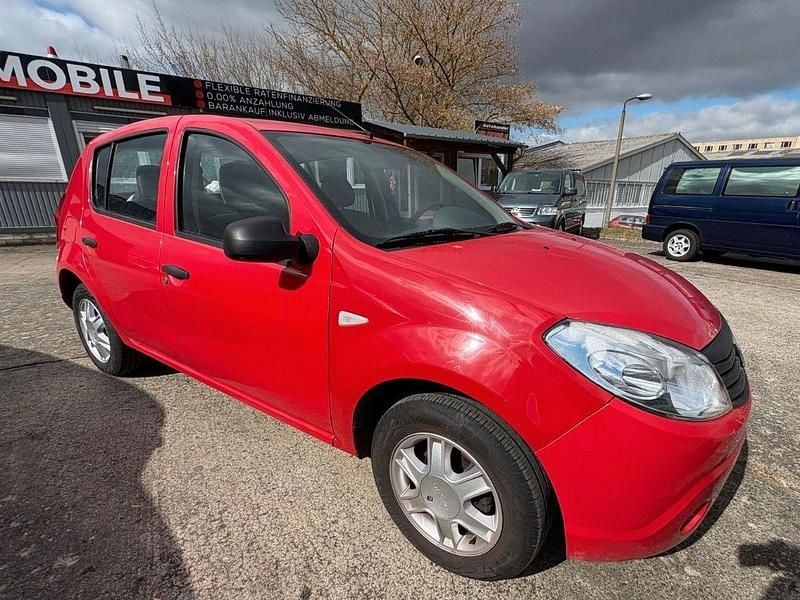 Gebraucht Dacia Sandero Basis 75 PS (55 kW) 2009 Rot Kleinwagen