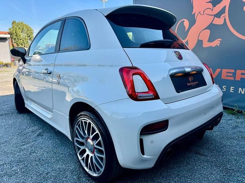 Usado Abarth 595 145 HP (106 kW) 2017 Branco Citadino