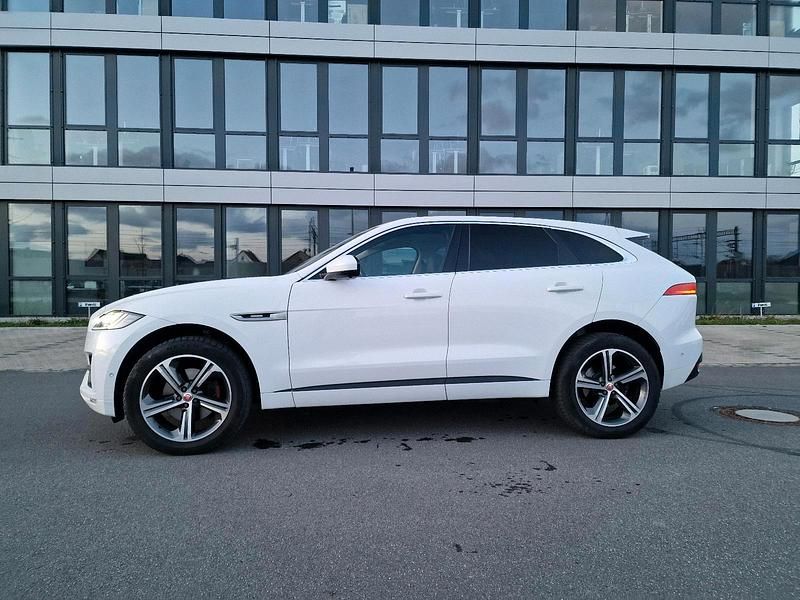 Weiß Gebraucht 2019 Jaguar F-Pace SUV | 19.900 € (Superpreis) - Bild 1/4
