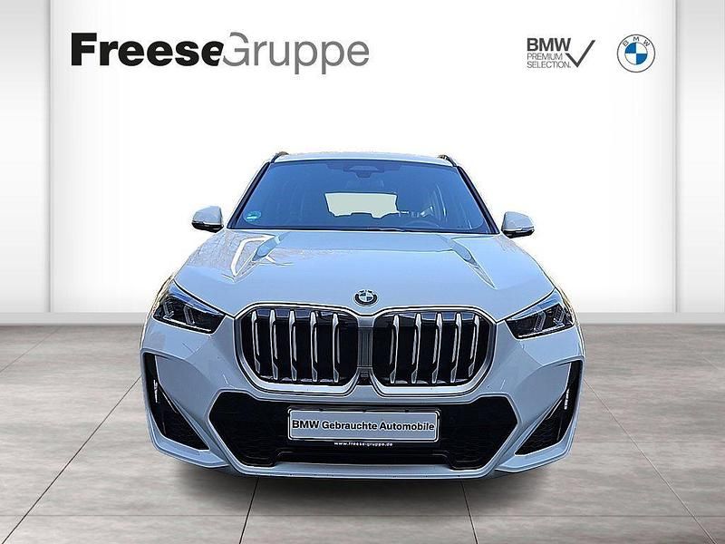 Weiß Gebraucht 2024 BMW X1 M Sport SUV | 43.490 € (Etwas zu teuer) - Bild 1/4