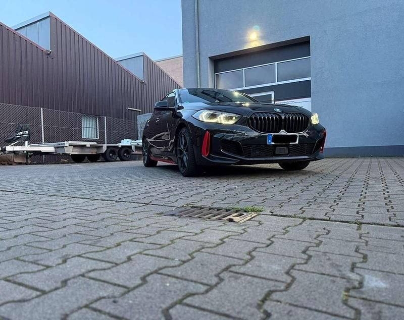 Schwarz Gebraucht 2021 BMW 128 Kleinwagen | 33.900 € (Etwas zu teuer) - Bild 1/4