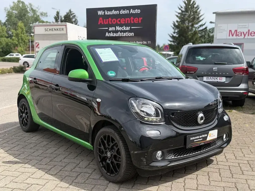 Gebraucht Smart ForFour Electric Drive 60 kW (82 PS) 2018 Limousine