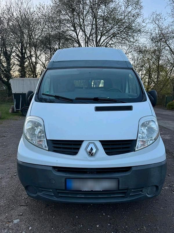 Gebraucht Renault Trafic 90 PS (66 kW) 2010 Weiß Van / Kleinbus