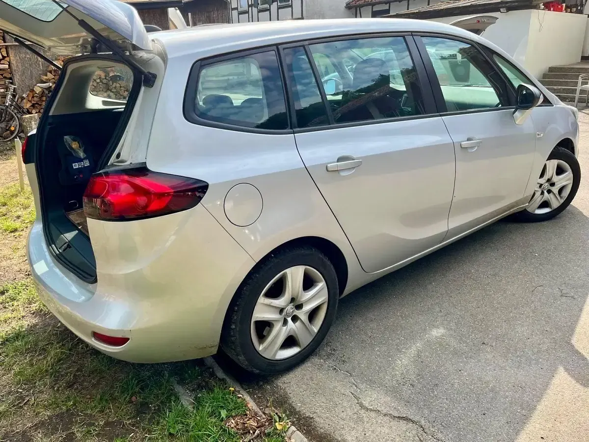 Gebraucht Opel Zafira Tourer 170 PS (125 kW) 2017 Silber Van / Kleinbus