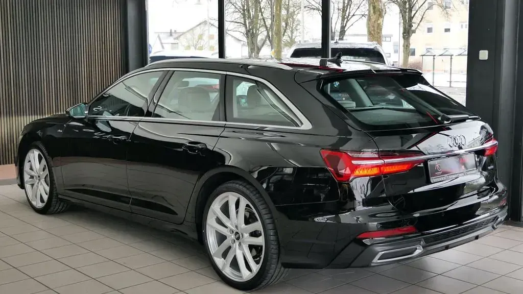Gebraucht Audi A6 S-line plus 204 PS (150 kW) 2022 Schwarz Kombi