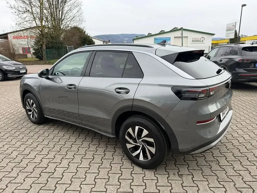 Neu VW T-Roc Life 116 PS (85 kW) 2026 Grau SUV