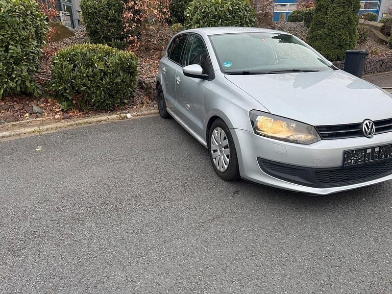 Gebraucht VW Polo 90 PS (66 kW) 2011 Silber Kleinwagen