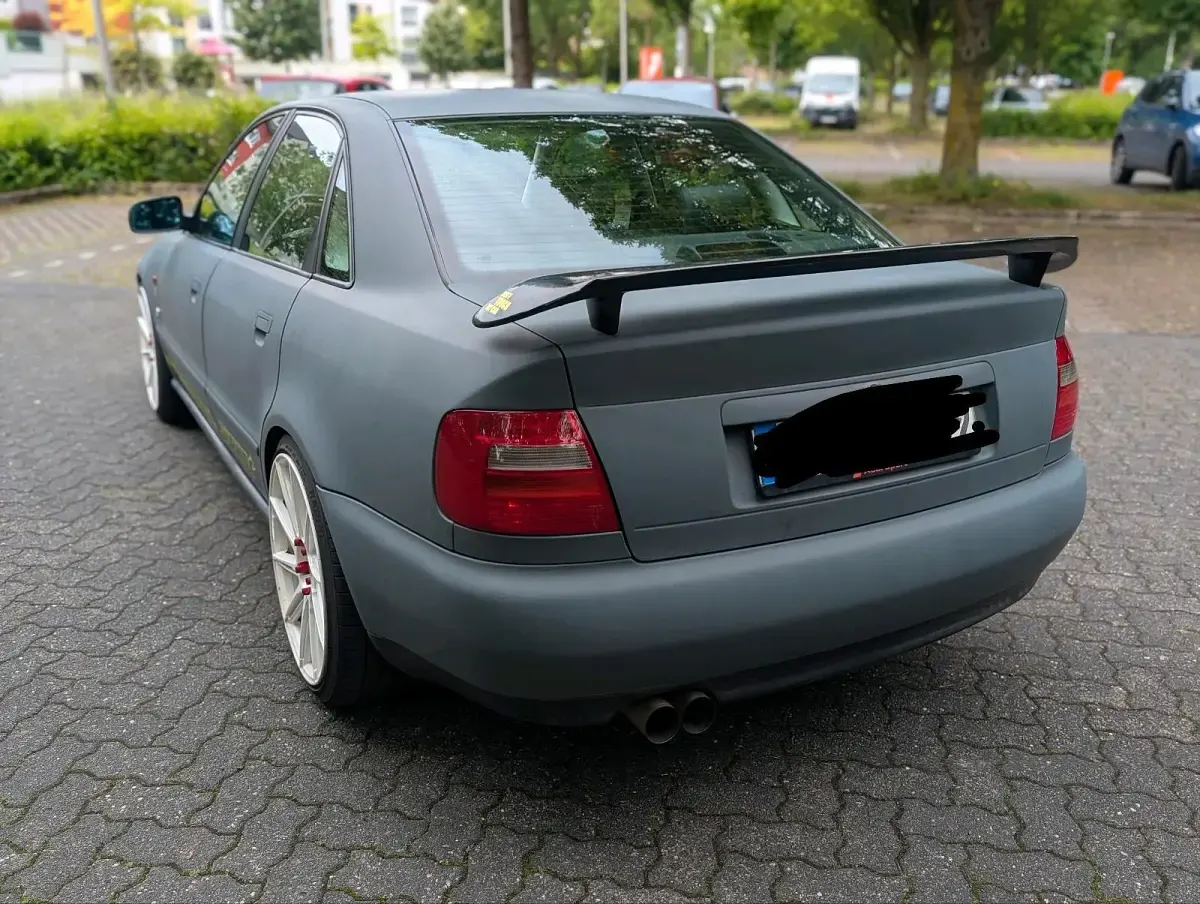 Gebraucht Audi A4 125 PS (91 kW) 1996 Grau Limousine