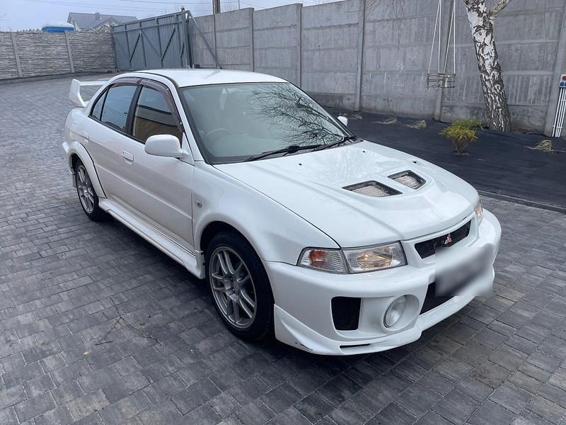 Gebraucht Mitsubishi Lancer 301 PS (221 kW) 1996 Weiß Limousine