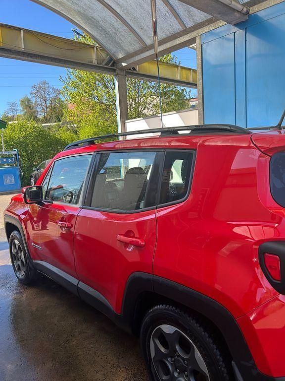 Gebraucht Jeep Renegade Longitude 110 PS (80 kW) 2016 Rot SUV