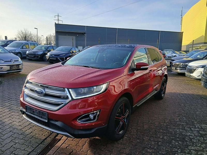 Gebraucht Ford Edge Titanium 209 PS (153 kW) 2016 Rubyrot (metallic) SUV