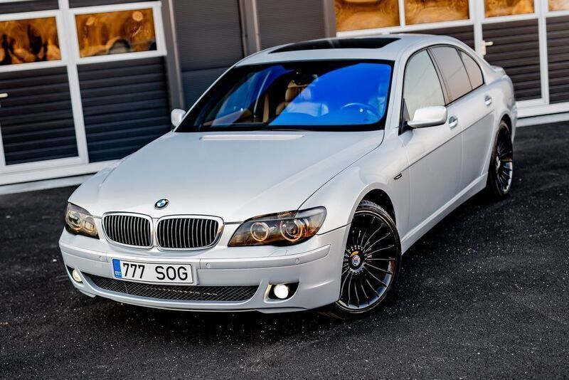 Gebraucht BMW 750 Shadowline 367 PS (269 kW) 2007 Silber Limousine
