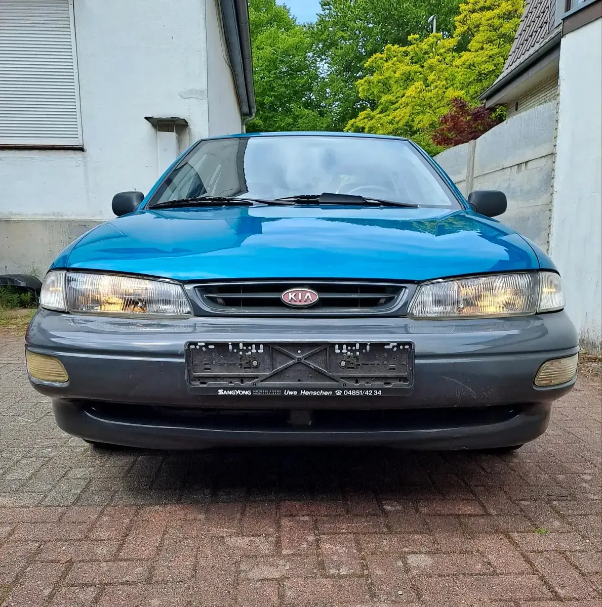 Gebraucht Kia Sephia 80 PS (58 kW) 1997 Blau Limousine