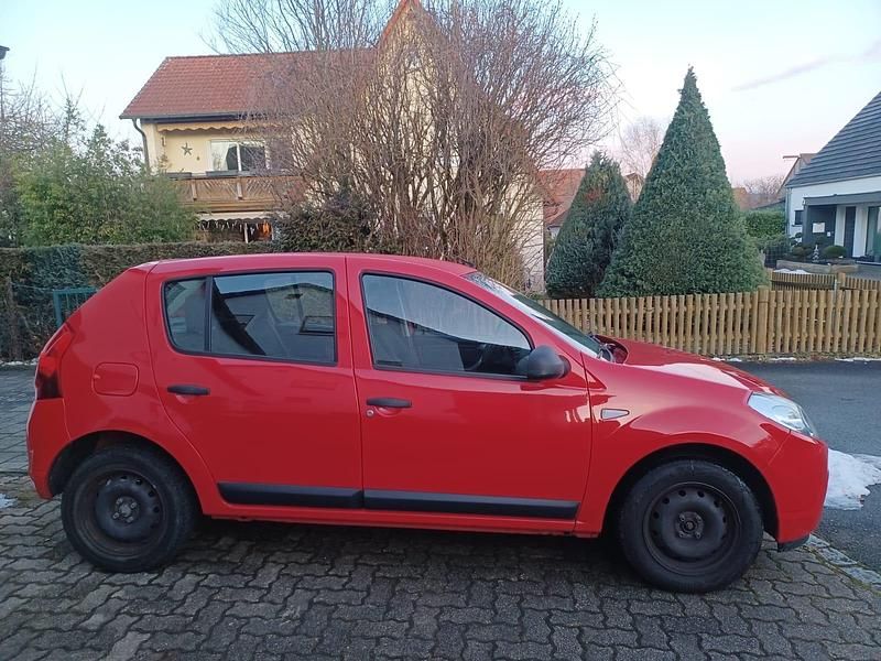 Gebraucht Dacia Sandero 75 PS (55 kW) 2009 Limousine