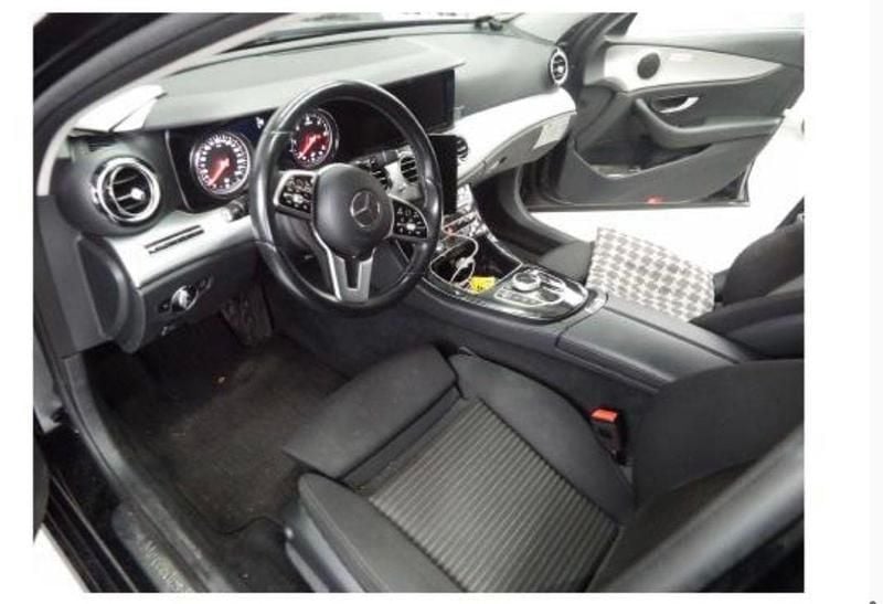Gebraucht Mercedes E200 160 PS (117 kW) 2020 Schwarz Kombi