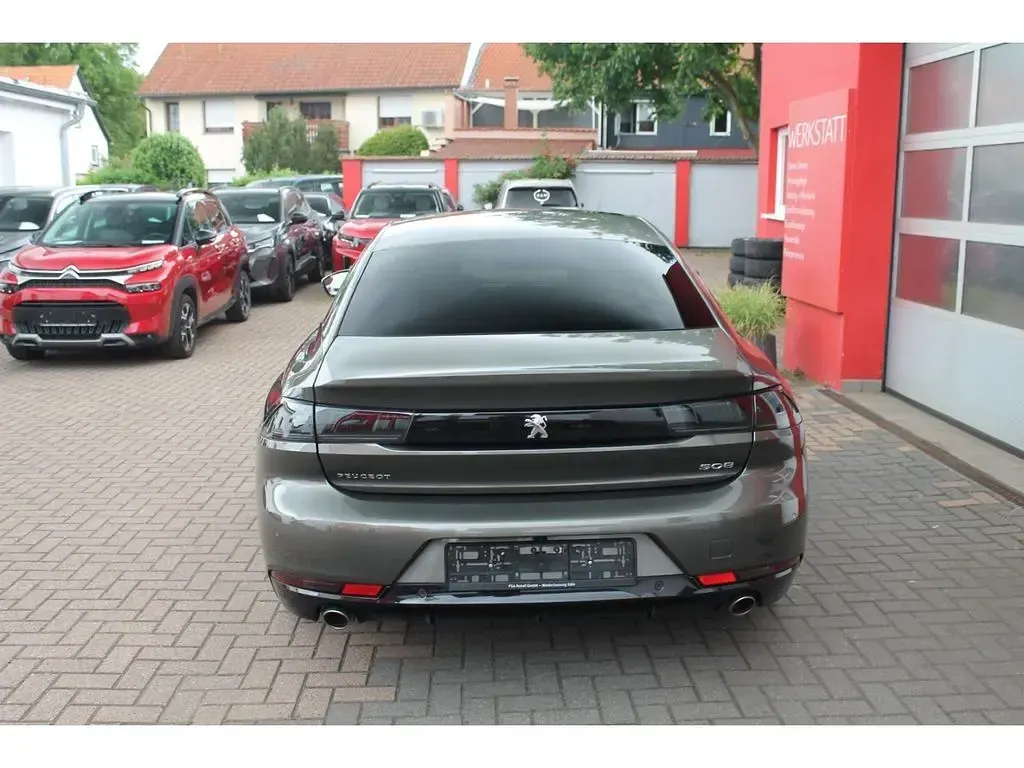 Gebraucht Peugeot 508 GT-line 181 PS (133 kW) 2020 Gruen Limousine
