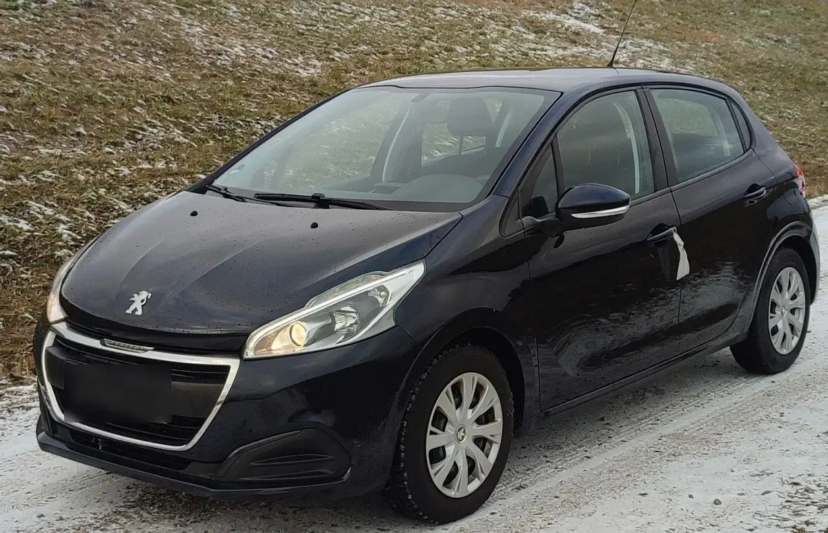 Gebraucht Peugeot 208 Active 68 PS (50 kW) 2016 Blau Kleinwagen