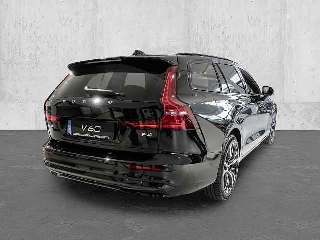 Gebraucht Volvo V60 145 PS (106 kW) 2024 Kombi