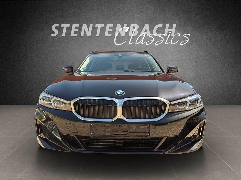 Gebraucht BMW 318 Sport Line 156 PS (114 kW) 2025 Schwarz Kombi
