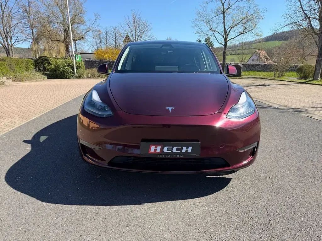 Usata Tesla Model Y 378 kW (514 CV) 2024 Rosso SUV