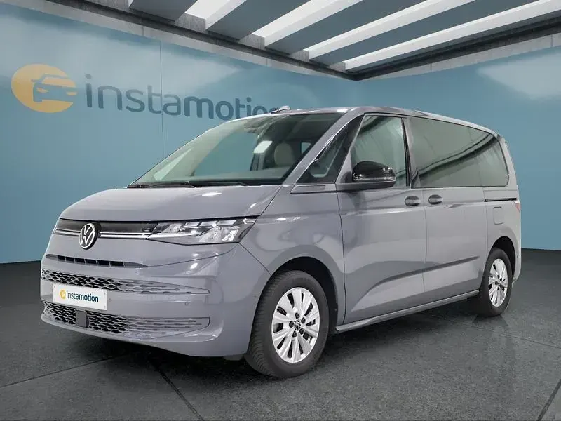 Usado VW Multivan 150 HP (110 kW) 2023 Cinzento Monovolume
