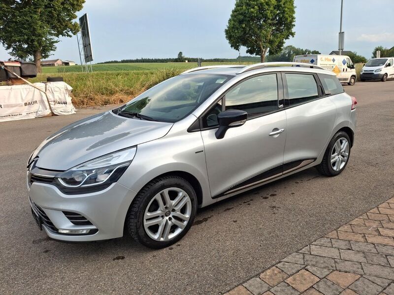 Silber Gebraucht 2020 Renault Clio V LIMITED Limousine | 6.600 € (Guter Preis) - Bild 1/4