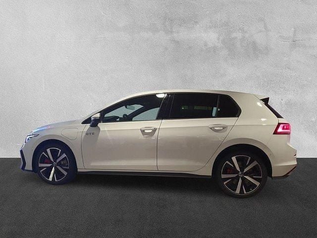 Gebraucht VW Golf VIII GTE 272 PS (200 kW) 2025 Pure white Limousine
