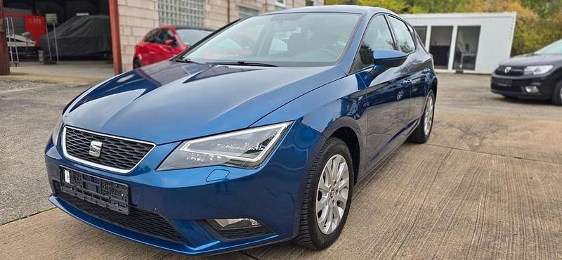 Blau Gebraucht 2013 Seat Leon Style Limousine | 6.900 € (Fairer Preis) - Bild 1/4